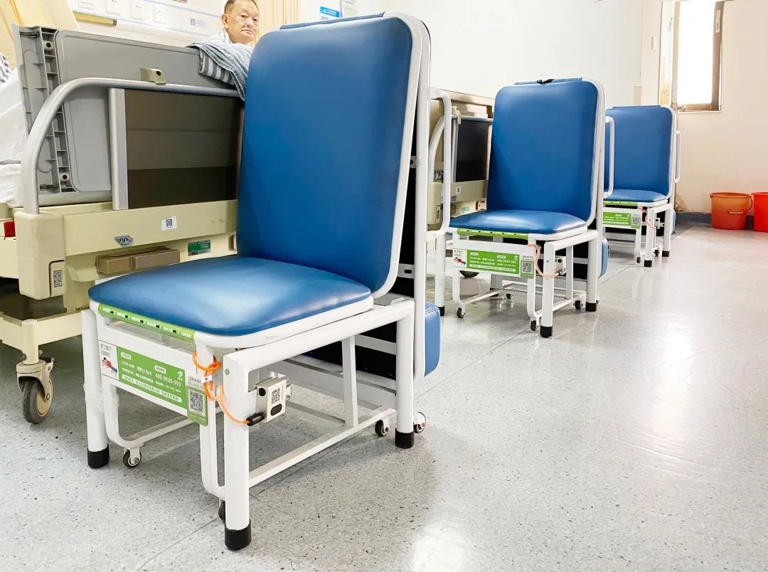 共享陪護(hù)床怎么選？廣州愛陪四大優(yōu)勢(shì)來(lái)解答！